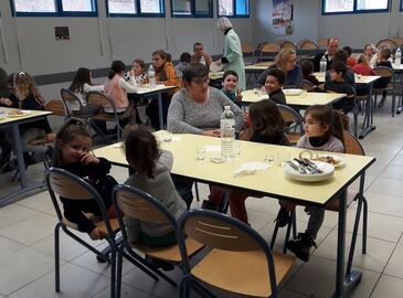 cantine intergénérationnelle cantine intergénérationnelle
