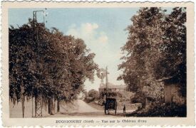 Vue du château d'eau, virage de la Rue de Fressain